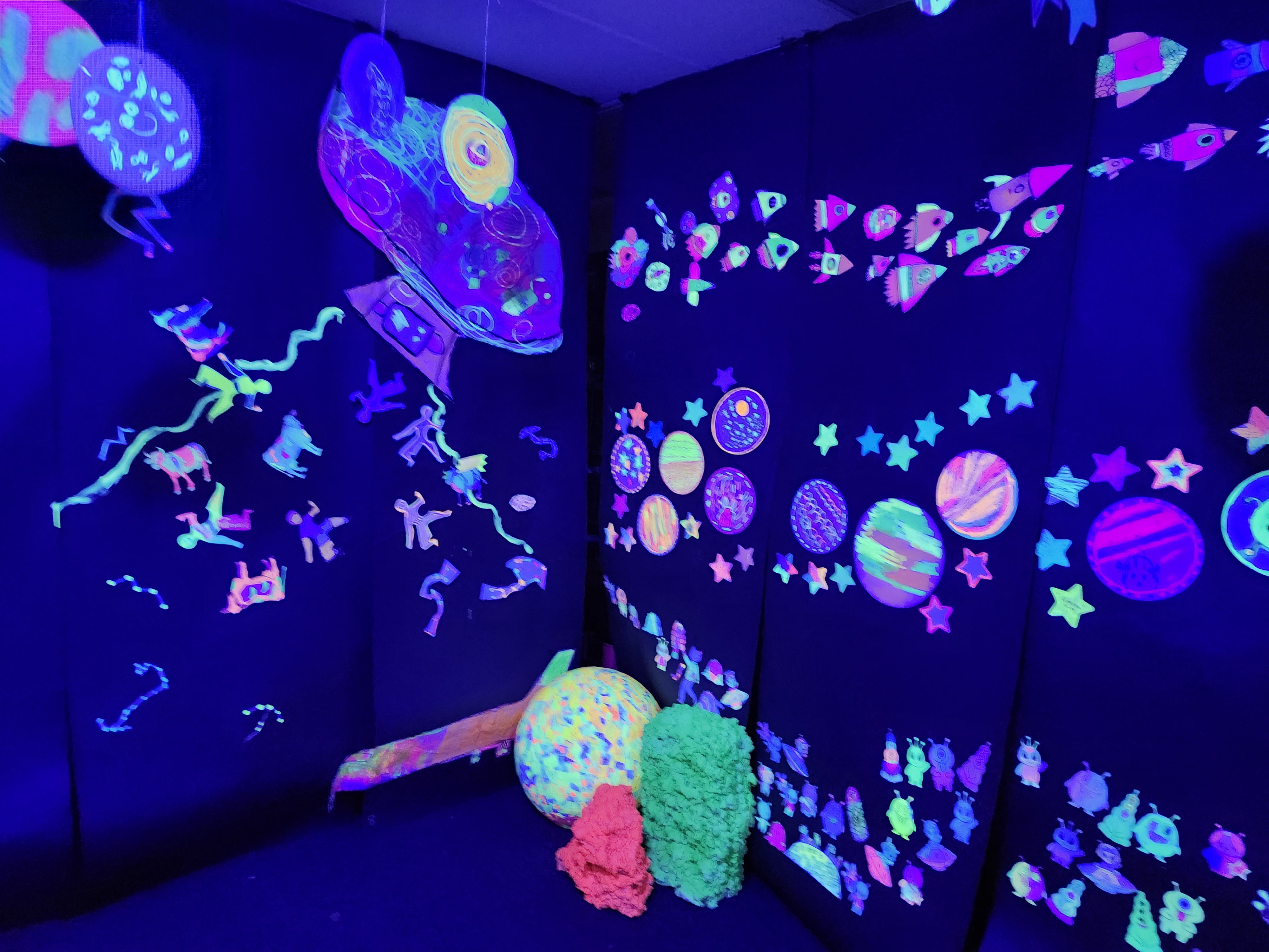 Family Art Night photo 6